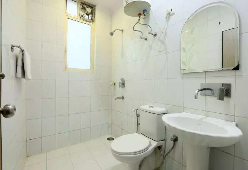 בית מלון כפרי Castle Blue New Delhi Near Igi Airport