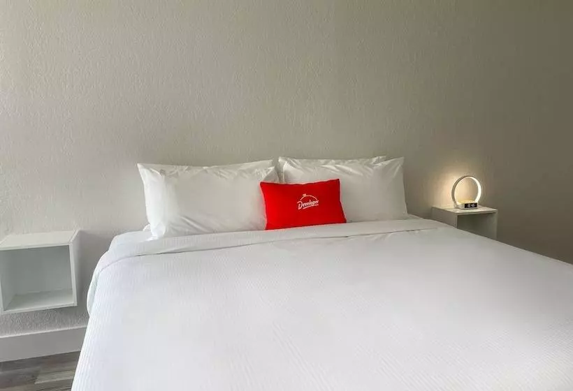 ホテル Developer Inn Highway, A Howard Johnson By Wyndham