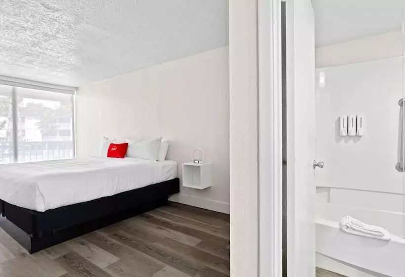 ホテル Developer Inn Highway, A Howard Johnson By Wyndham