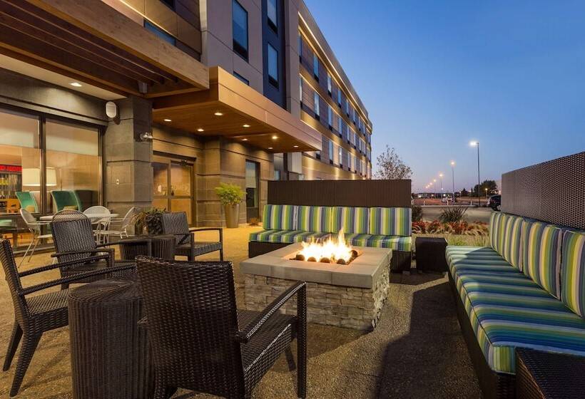 فندق Home2 Suites By Hilton Fargo, Nd
