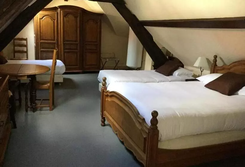 هتل Hôtel République