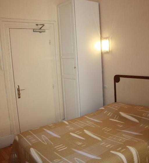 فندق Hôtel République