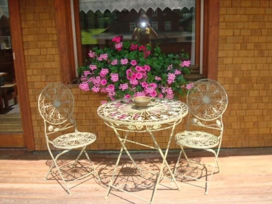 Bed and Breakfast Matt Pension