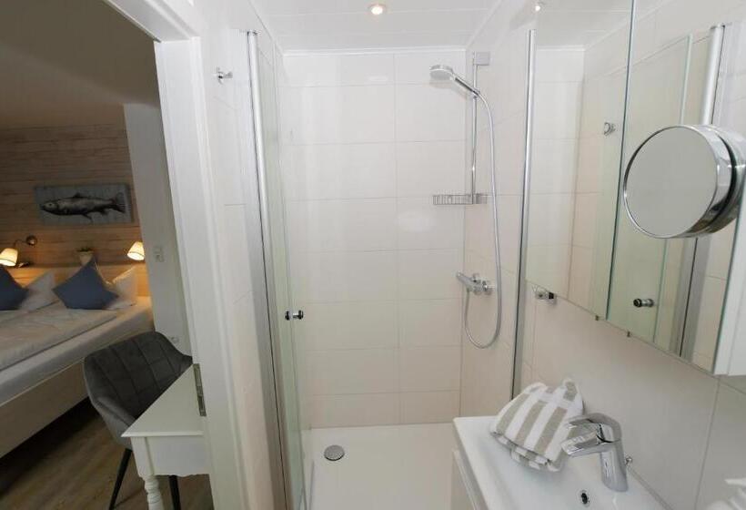 ホテル Pension Achtern Diek