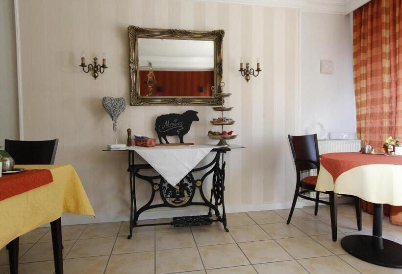 ホテル Pension Achtern Diek