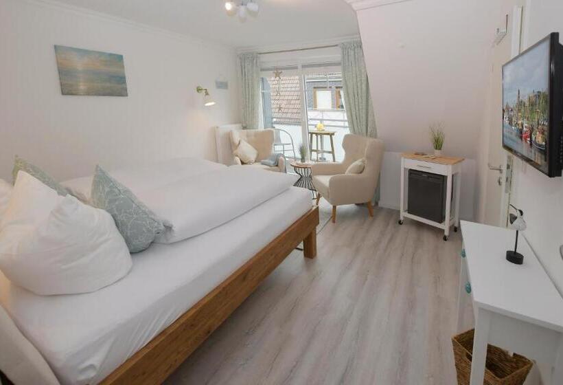 ホテル Pension Achtern Diek