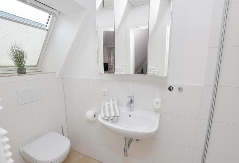 ホテル Pension Achtern Diek