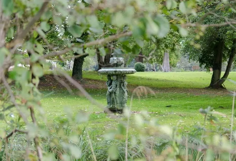 호텔 Seeschloss Schorssow