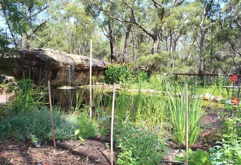 Отель Storey Grange