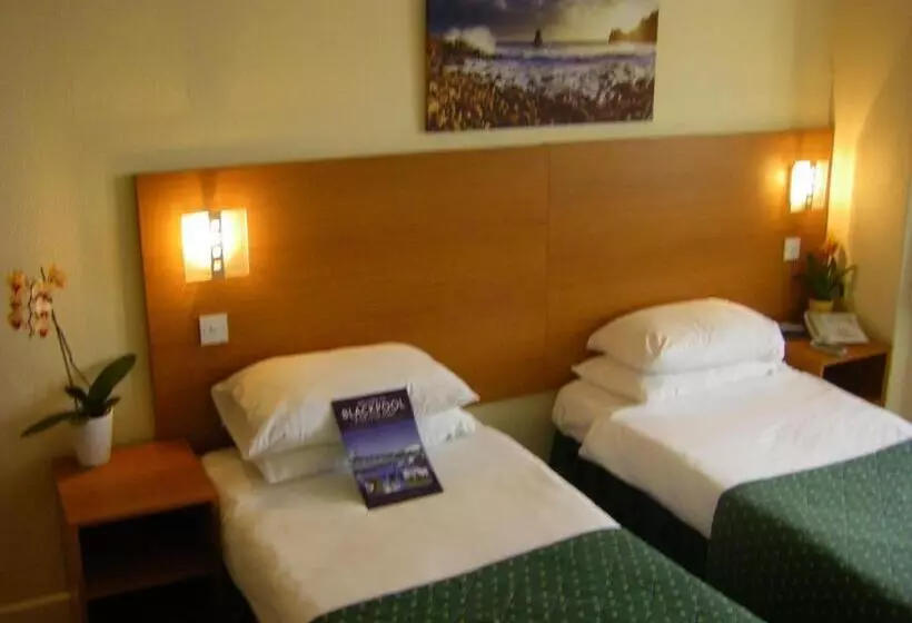 فندق The Waldorf