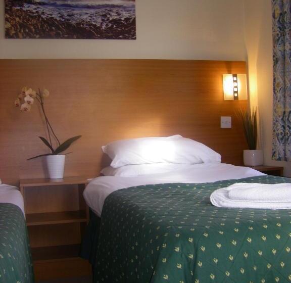 בית מלון כפרי The Waldorf