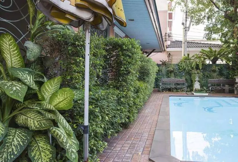 Orchid Resort