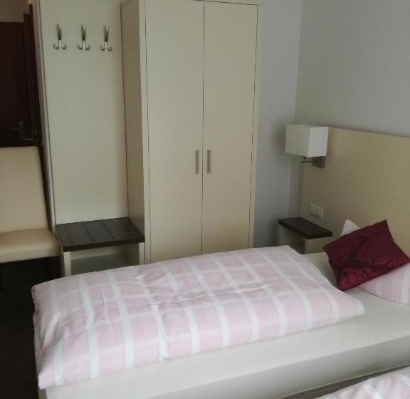 Пансион Zeesener Gasthof