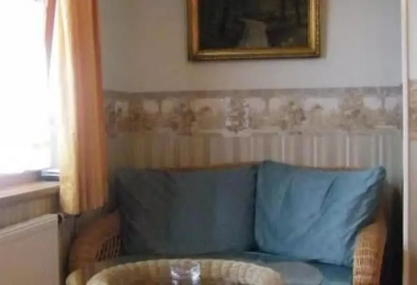 Und Restaurant Landhaus Hönow Ohg