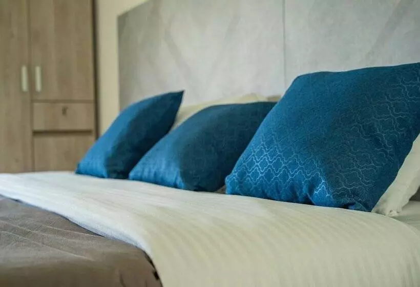 ホテル Palo Grande Cf Pereira