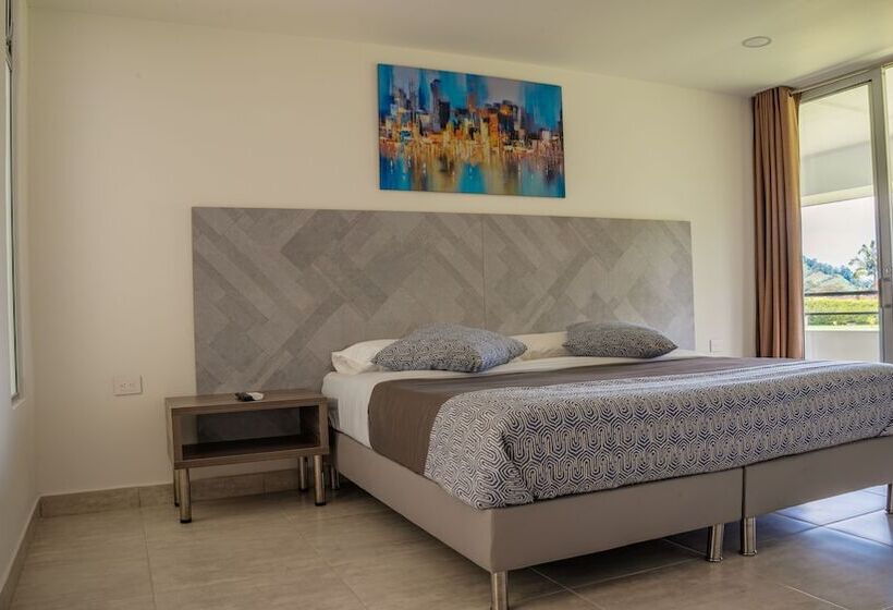 Hotel Palo Grande Cf Pereira