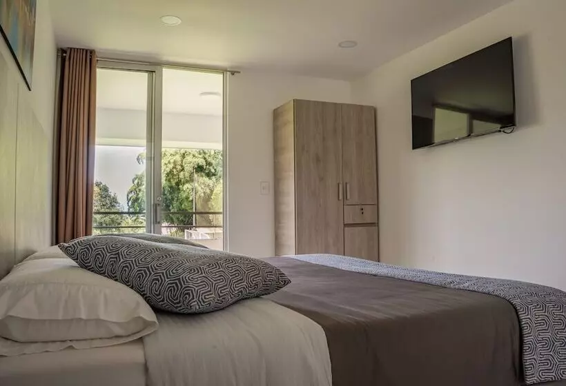 ホテル Palo Grande Cf Pereira