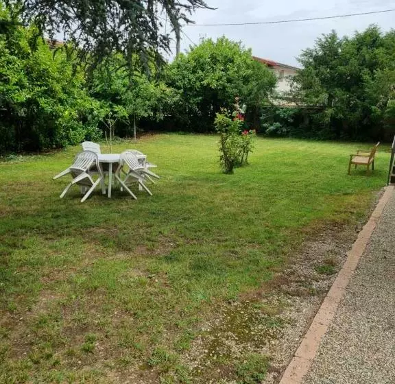 Majatalo 2 Chambres Indépendantes Dans Maison De Maitre
