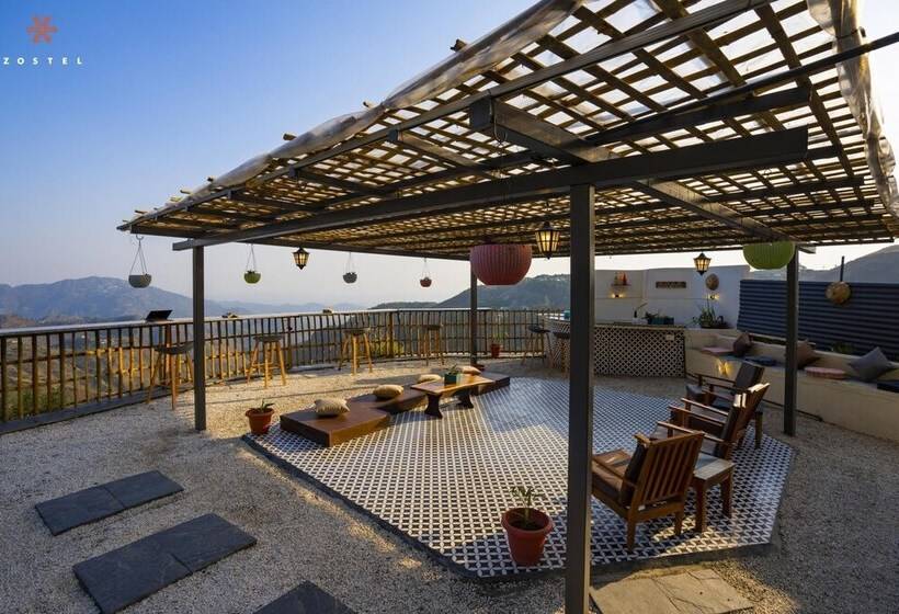 旅馆 Zostel Banikhet