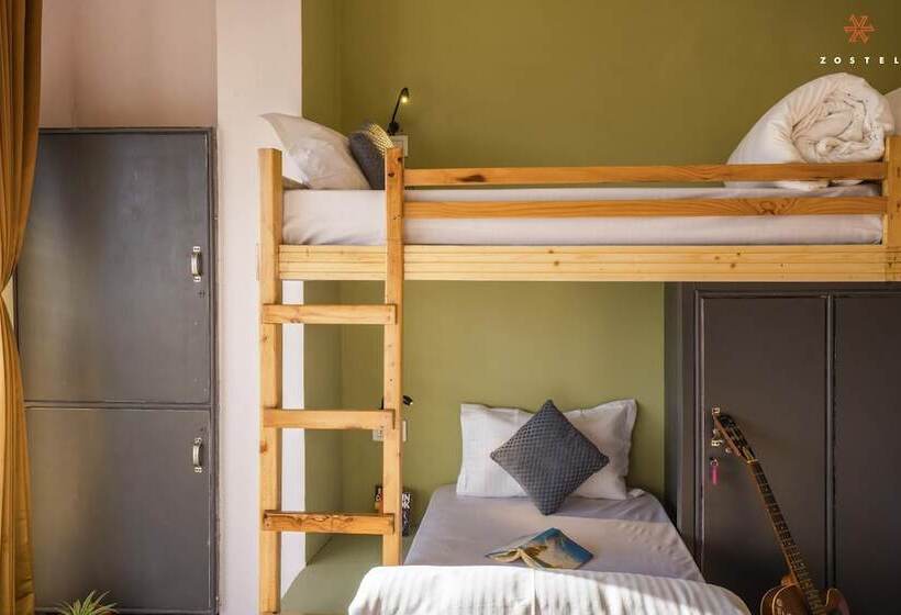 旅馆 Zostel Banikhet