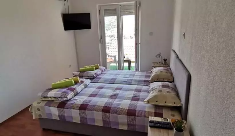 Apartman Dada