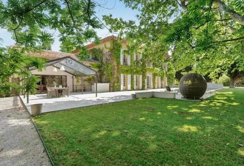 ベッドアンドブレックファースト Bastide De Gueissard