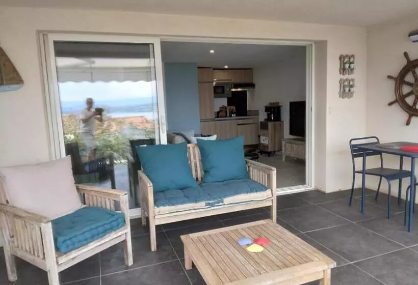 Aamiaismajoitus (B&B) Le Spot 577- Adults Only