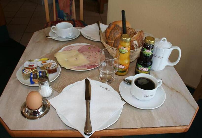 Cafe Bäckerei Pension Weigl