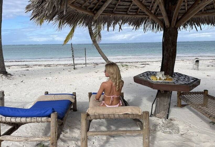 فندق Five Palms Bwejuu