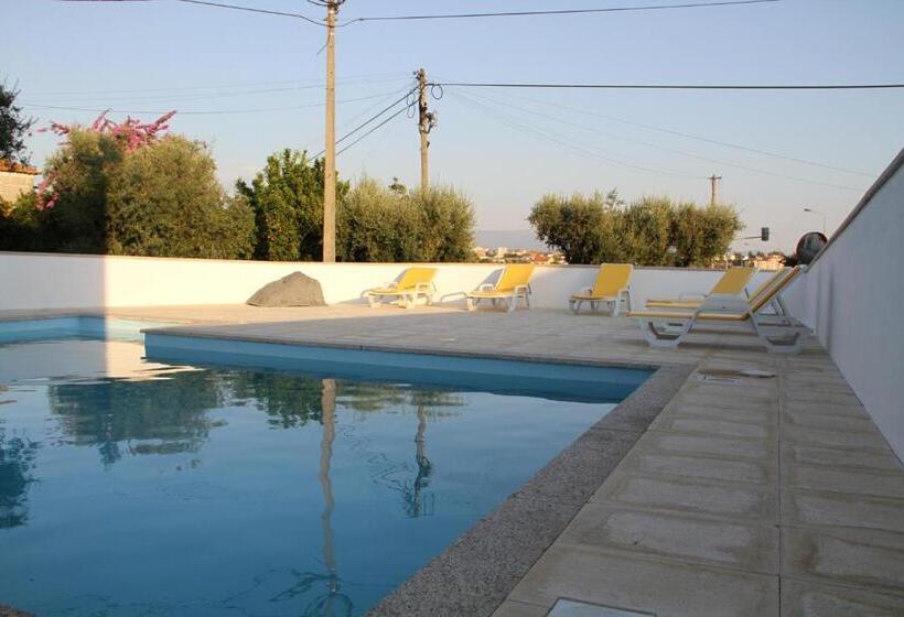 בית מלון כפרי Jp Village