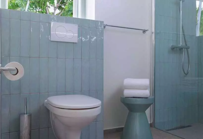 ホテル Kura Botanica