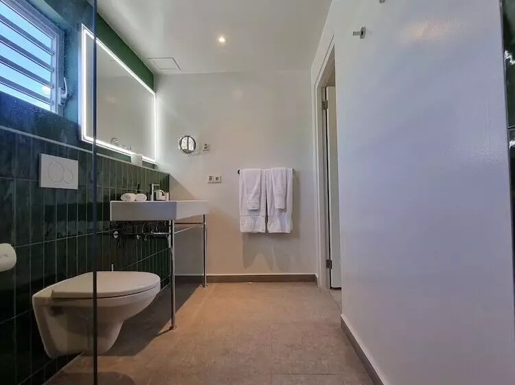 ホテル Kura Botanica