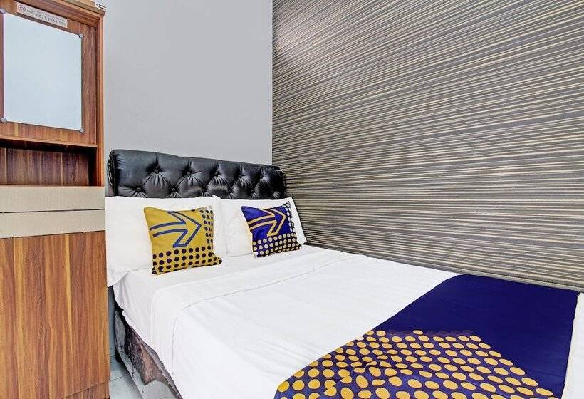 בית מלון כפרי Spot On 91523 Kenari Guesthouse