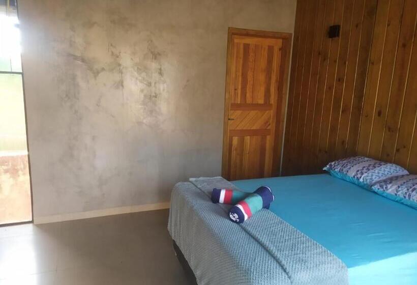 پانسیون Formosa Suites