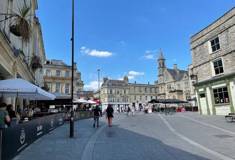 The Basement Flat Bath