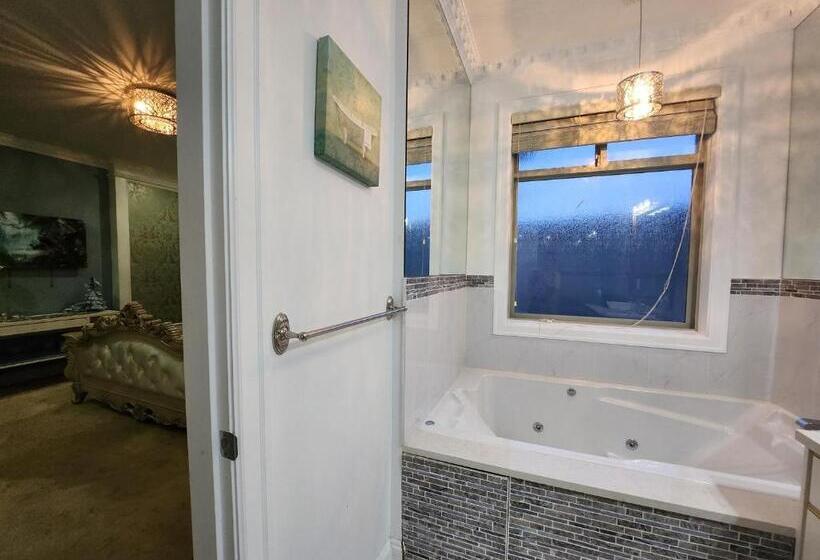 Szálló The Empress Palace