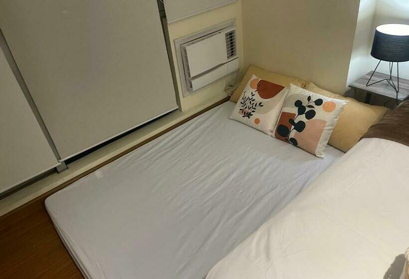 Azure 1br Apartment With Beach Pool Access Near Airport Pool View