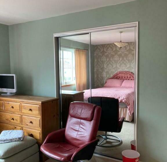 住宿加早餐  Caledonia House