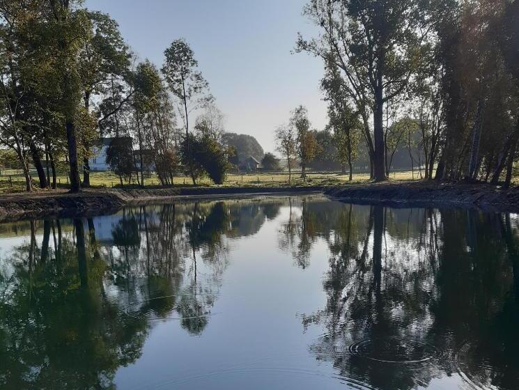 تختخواب و صبحانه Les Chambres De La Fontaine De Brul