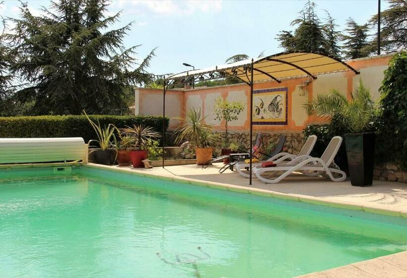 مبيت وإفطار Les Moineaux