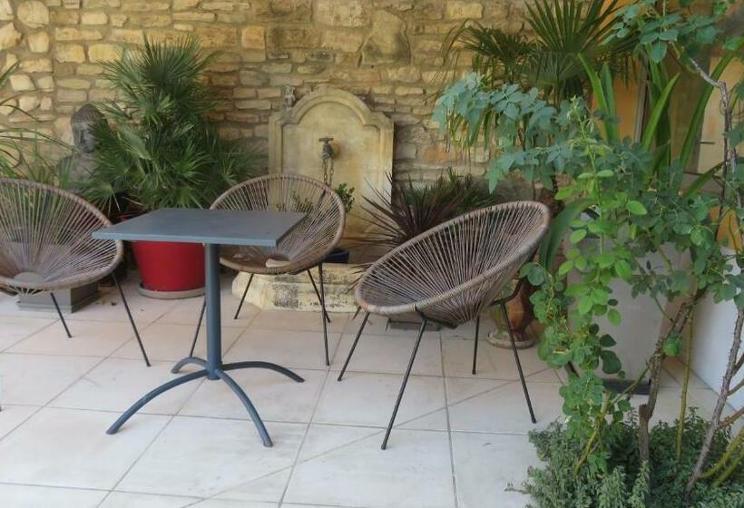 مبيت وإفطار Les Moineaux