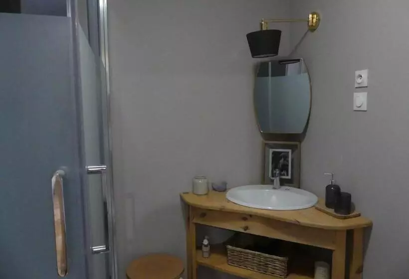 Aamiaismajoitus (B&B) Source Nature