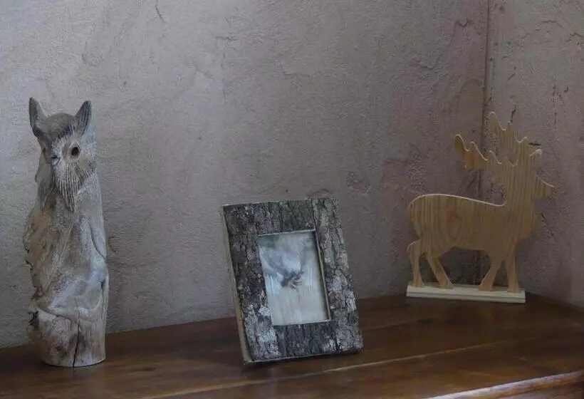 Aamiaismajoitus (B&B) Source Nature