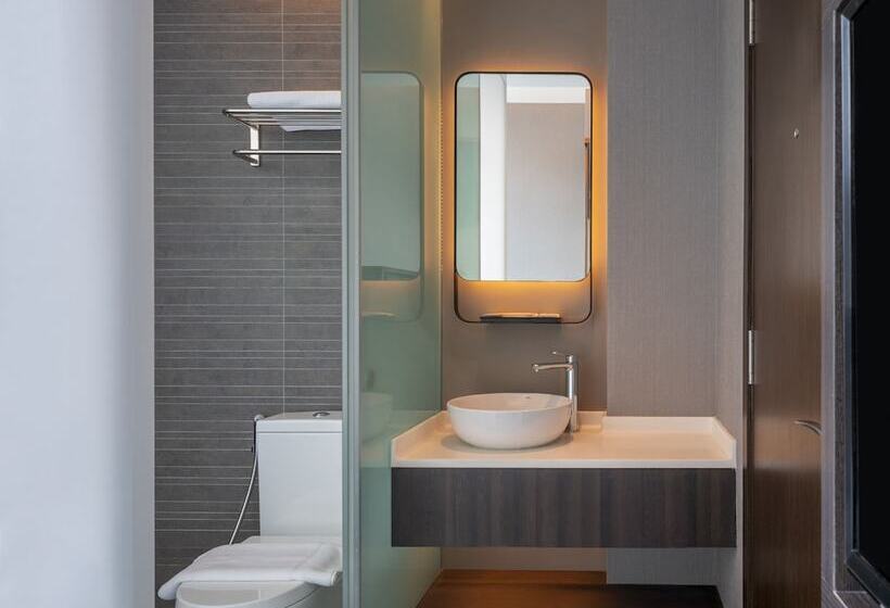 Beverly Hotels Elements