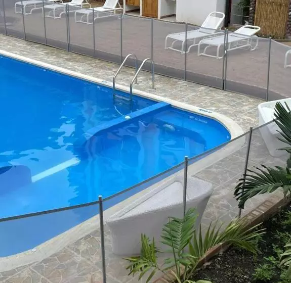 هتل Boutique Casa De Piedra