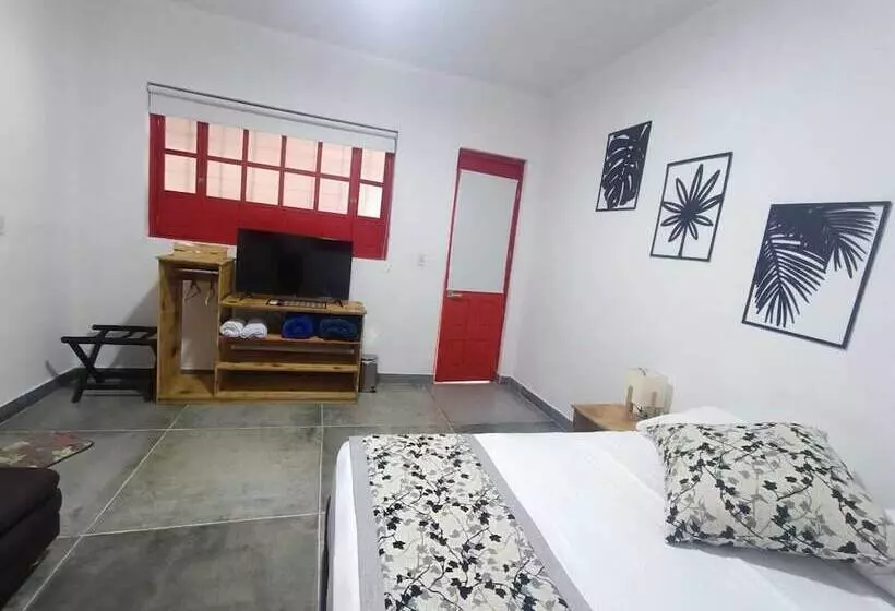 هتل Boutique Casa De Piedra
