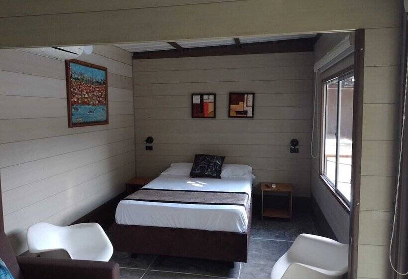 هتل Boutique Casa De Piedra