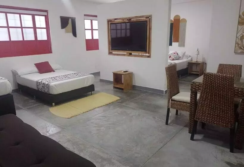 هتل Boutique Casa De Piedra
