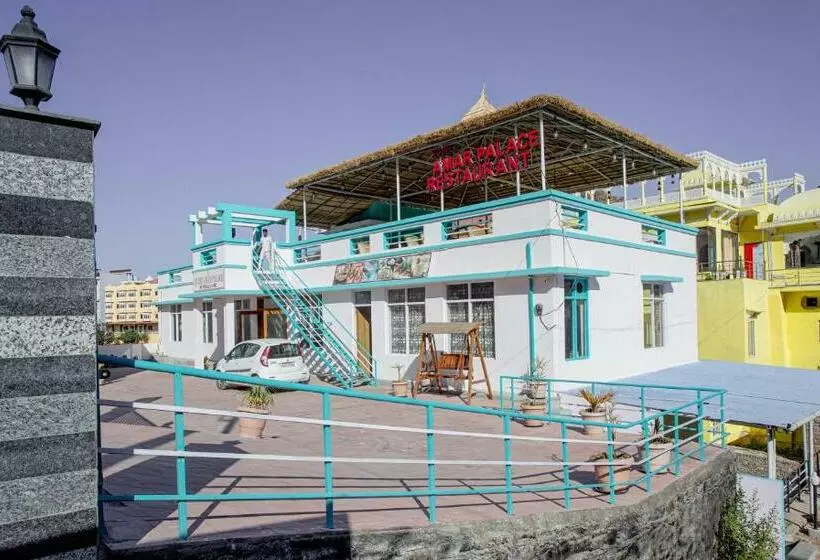 ホテル Lb The Amar Palace