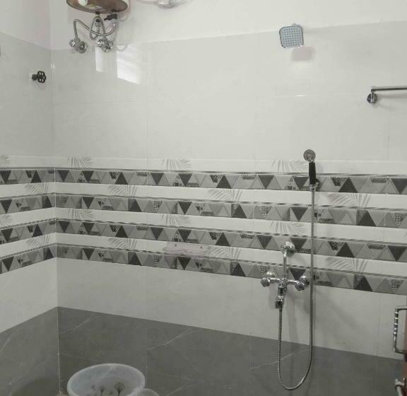 ホテル Pop 91870 Jayasai Guest Rooms